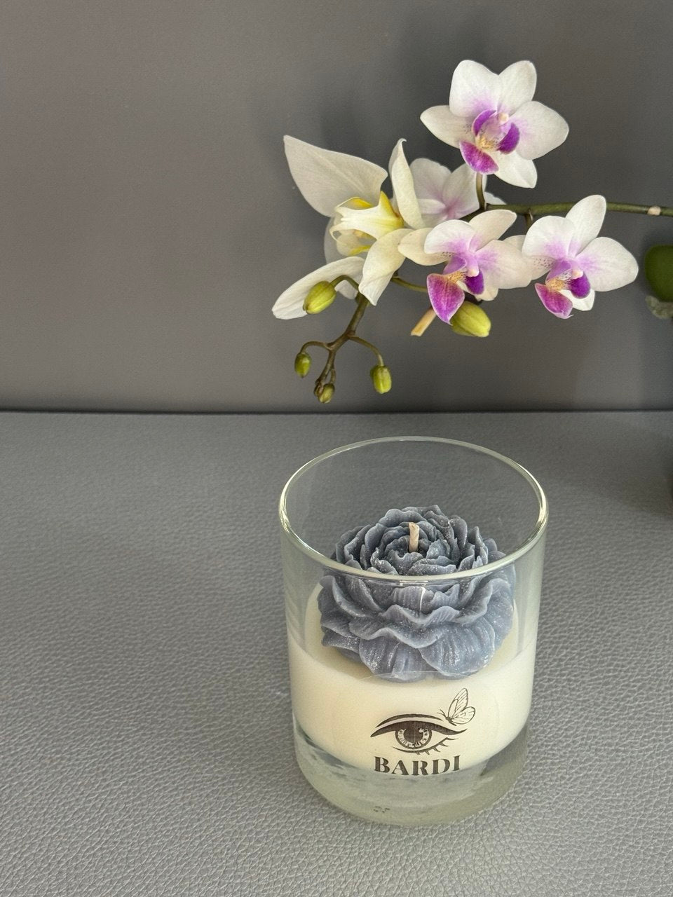 Handcrafted Candle #24 || Black Orchid scent || Soy & Olive Wax